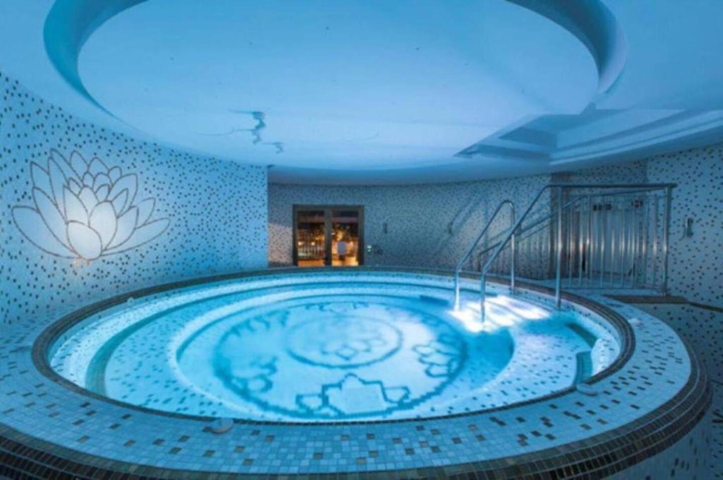 Urban Oasis At Luxurious Ocean Village Γιβραλτάρ Εξωτερικό φωτογραφία